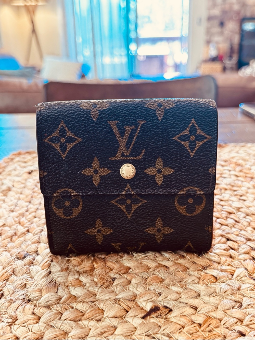 Louis Vuitton  luxury4 less authentic free shipping offers welcomed bundle save - Picture 9 of 17